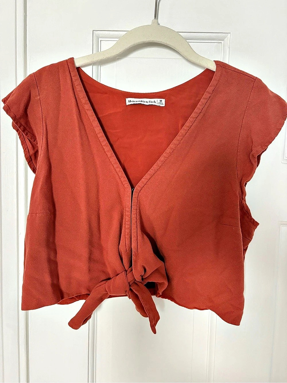 Abercrombie & Fitch Tie-Front Cropped Blouse Size Medium
